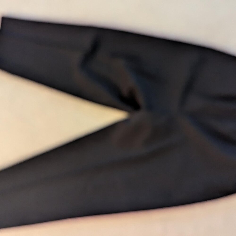 Excellent Condition Bon Worth Black Slacks, Size PMS, Inseam 25 - Picture 2 of 5